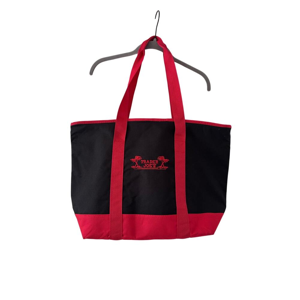 Trader Joe’s Insulated Reusable Grocery Tote Bag Black Red Large Cooler Shopper - Picture 2 of 9